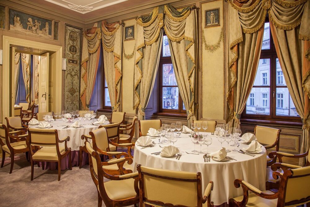 Restaurante de lux în Cracovia Wierzynek