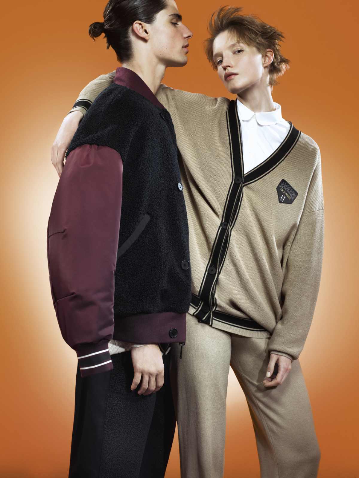 Armani Exchange Cu ce se poate lăuda