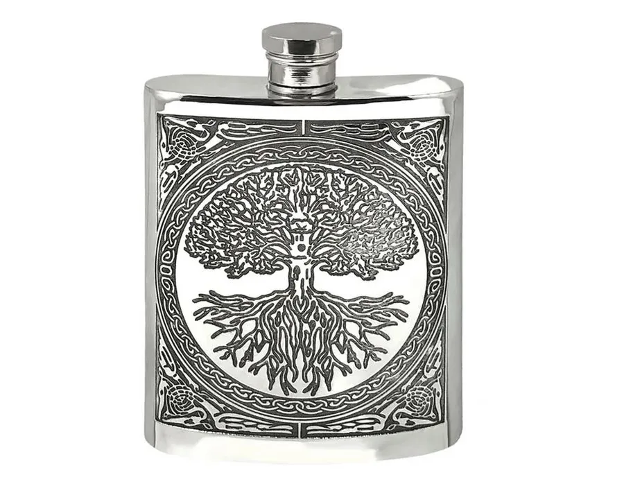 Ce să oferi unui bărbat la 40 de ani? Ploscă