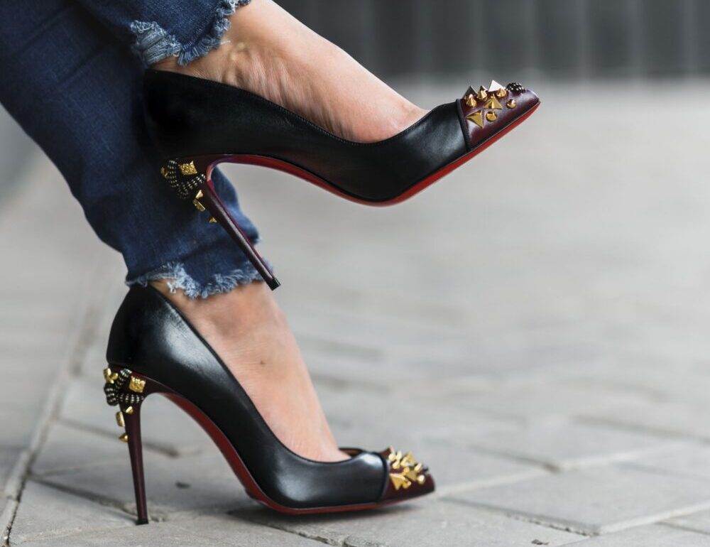 Cele mai elegante branduri de pantofi cu toc – ghid premium
