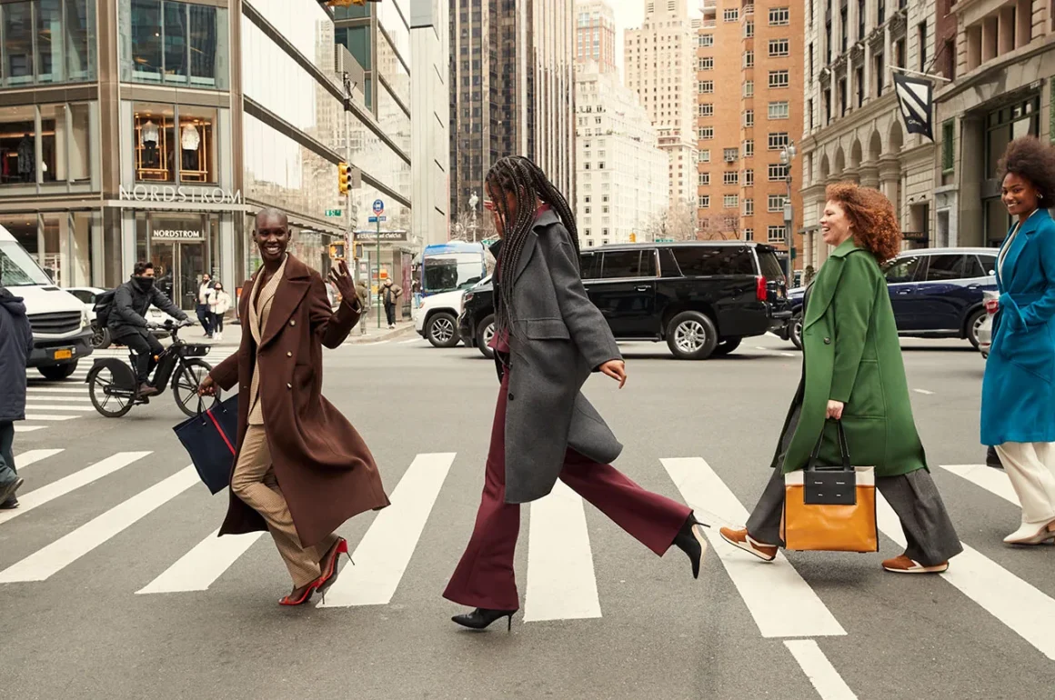 Jachete de damă de marcă Top 10 branduri