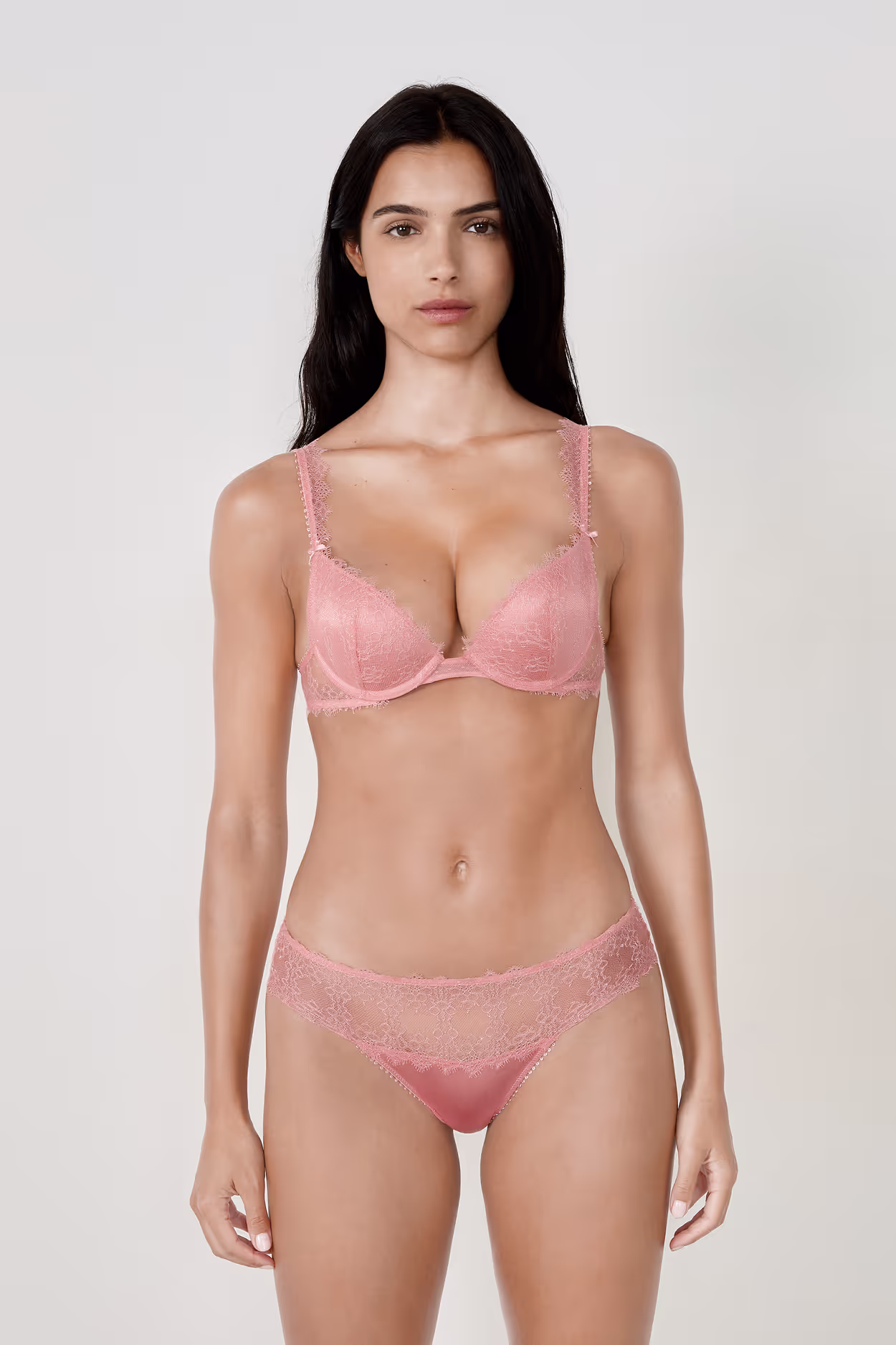 Lenjerie franceză Etam