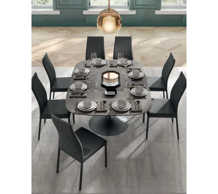 Masă extensibilă pentru sufragerie