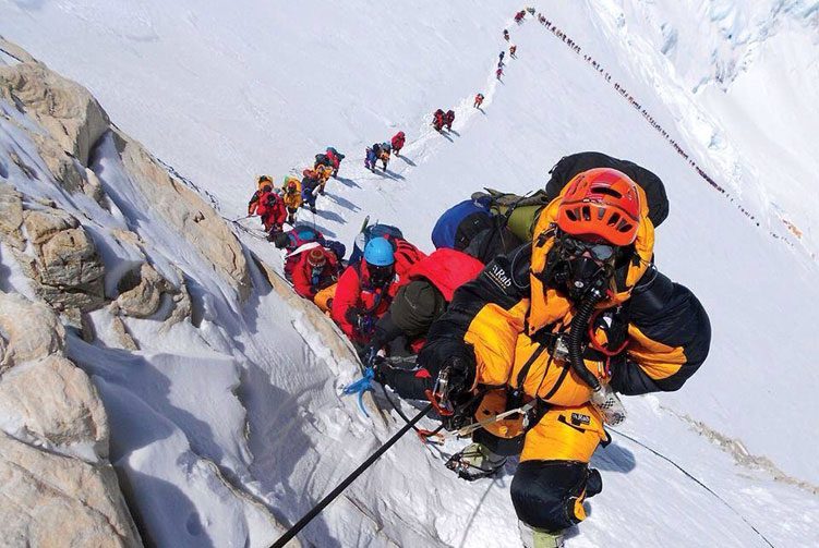 Expediție pe Mount Everest
