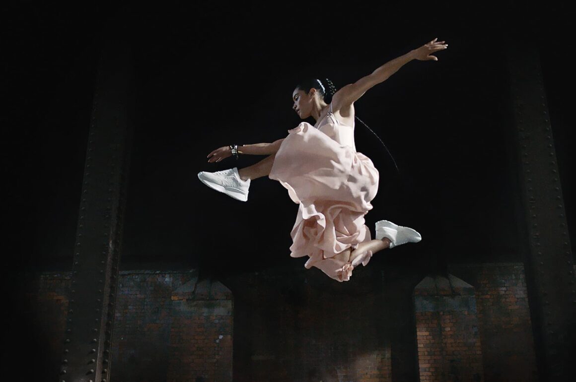 Pantofi Alexander Mcqueen originali – Cum să recunoști