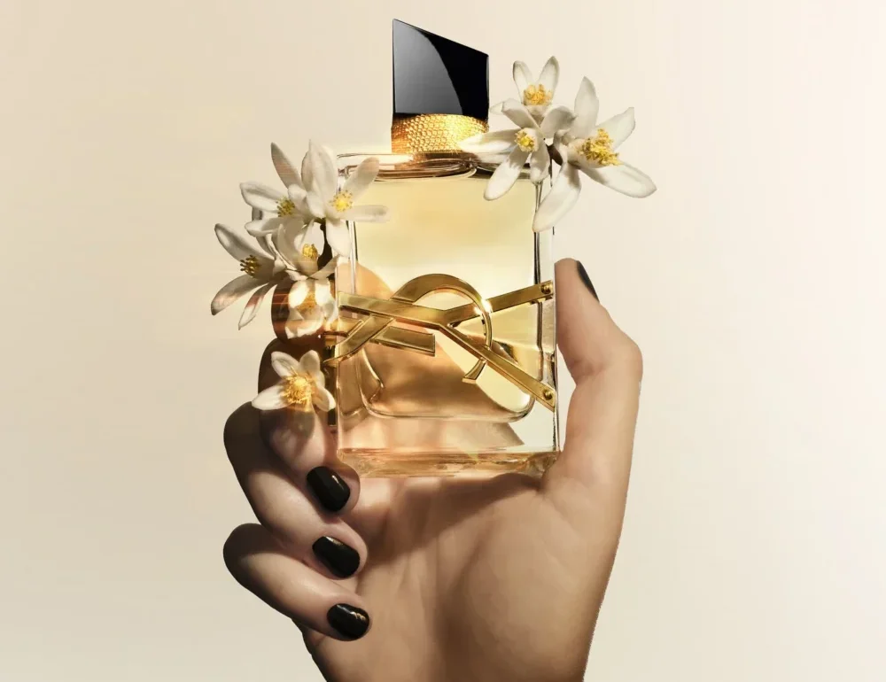 Parfumuri De Dama Ysl Libre Libertate Inchisa In Sticla Scal