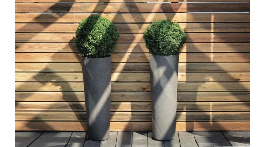 Ghivece de Grădină de Prestigiu