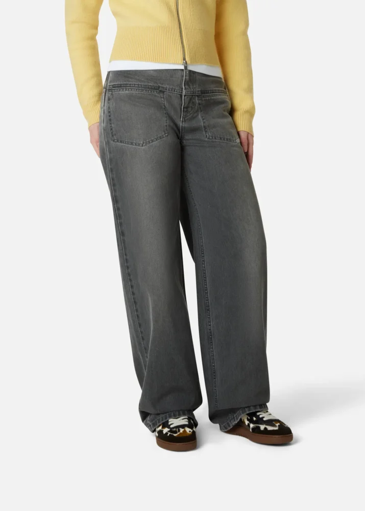 Încălțăminte de marcă