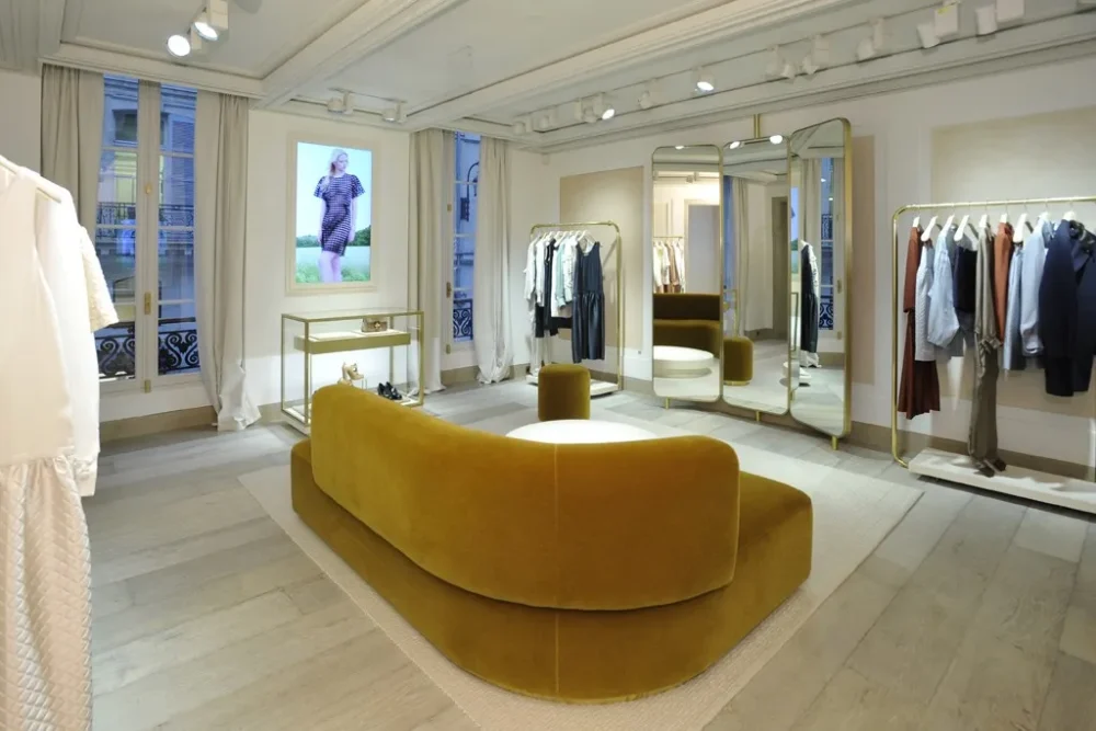 Magazinul Chloe din Paris
