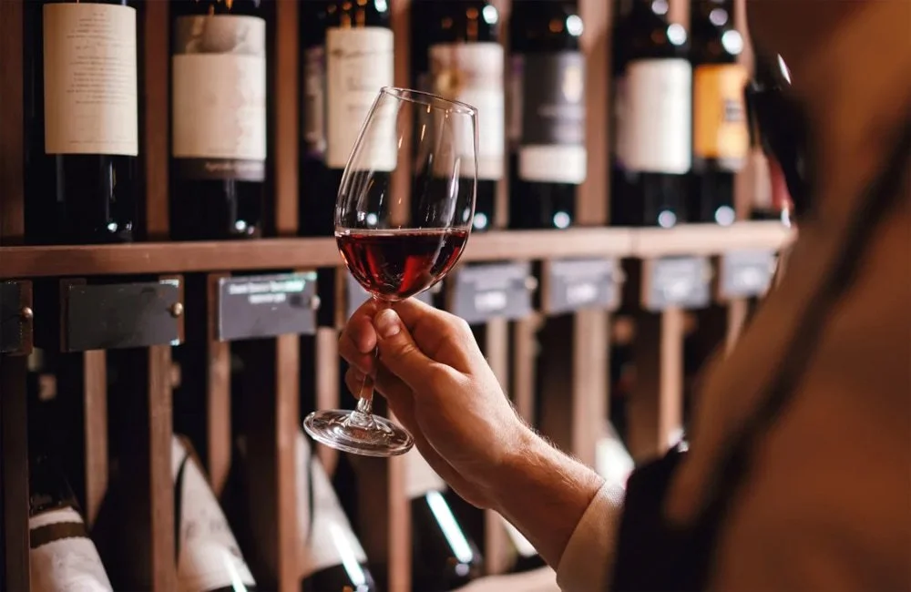 Vin de lux Preț
