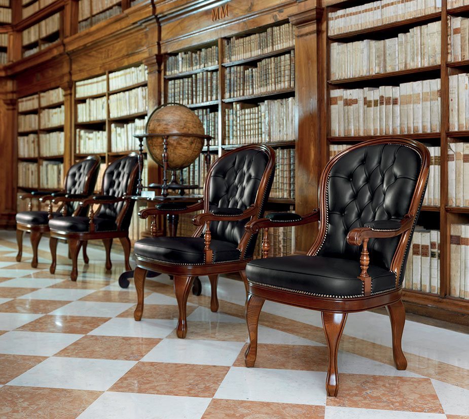 Ce scaun pentru birou Embassy Base