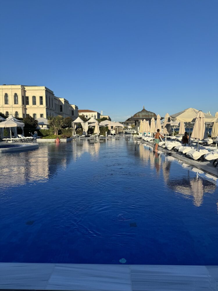 Hoteluri în